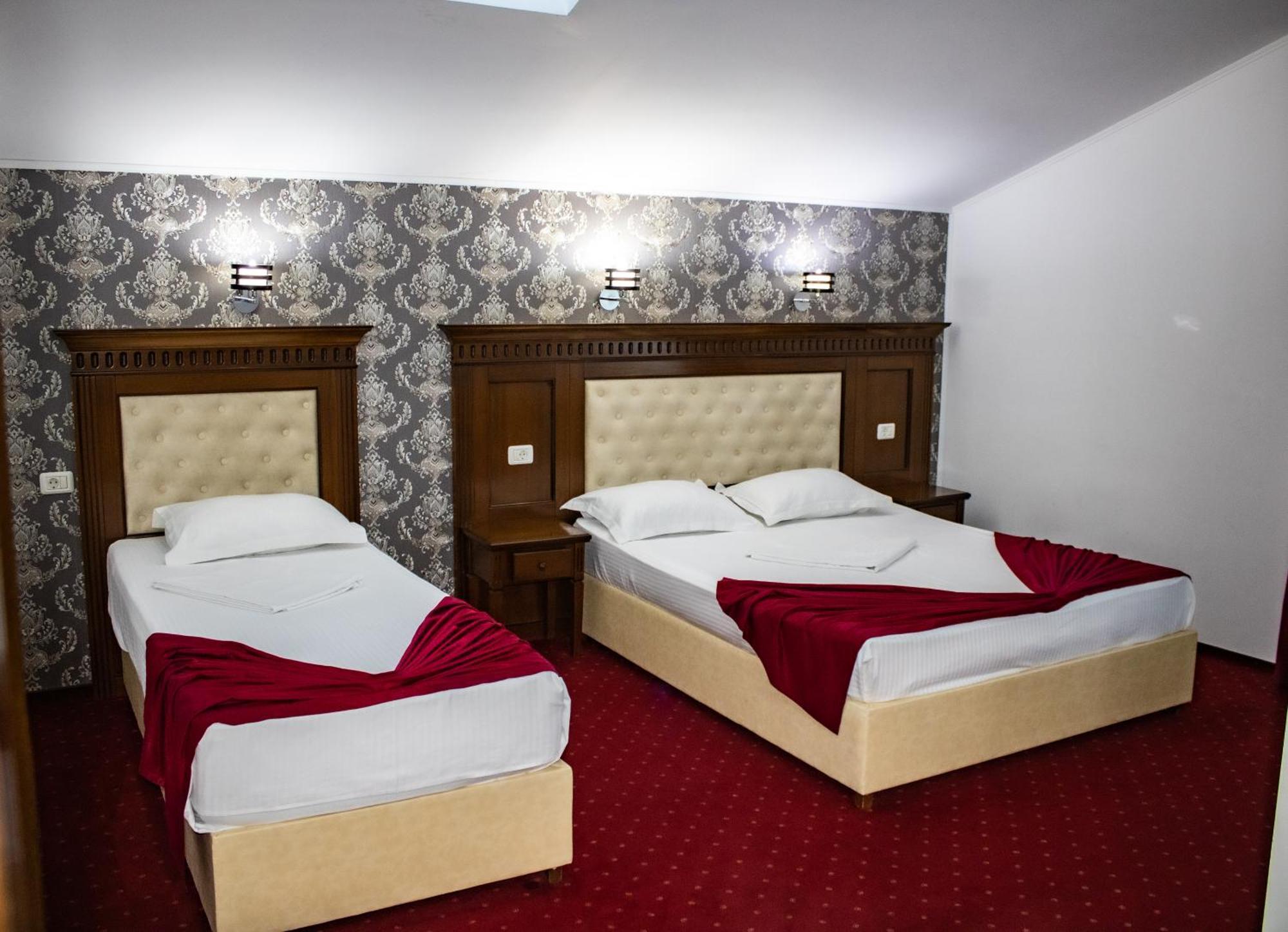 Hotel Rebis Braila Bagian luar foto