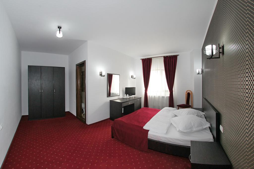Hotel Rebis Braila Ruang foto