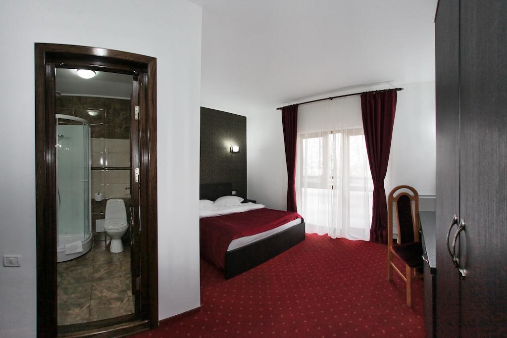 Hotel Rebis Braila Bagian luar foto