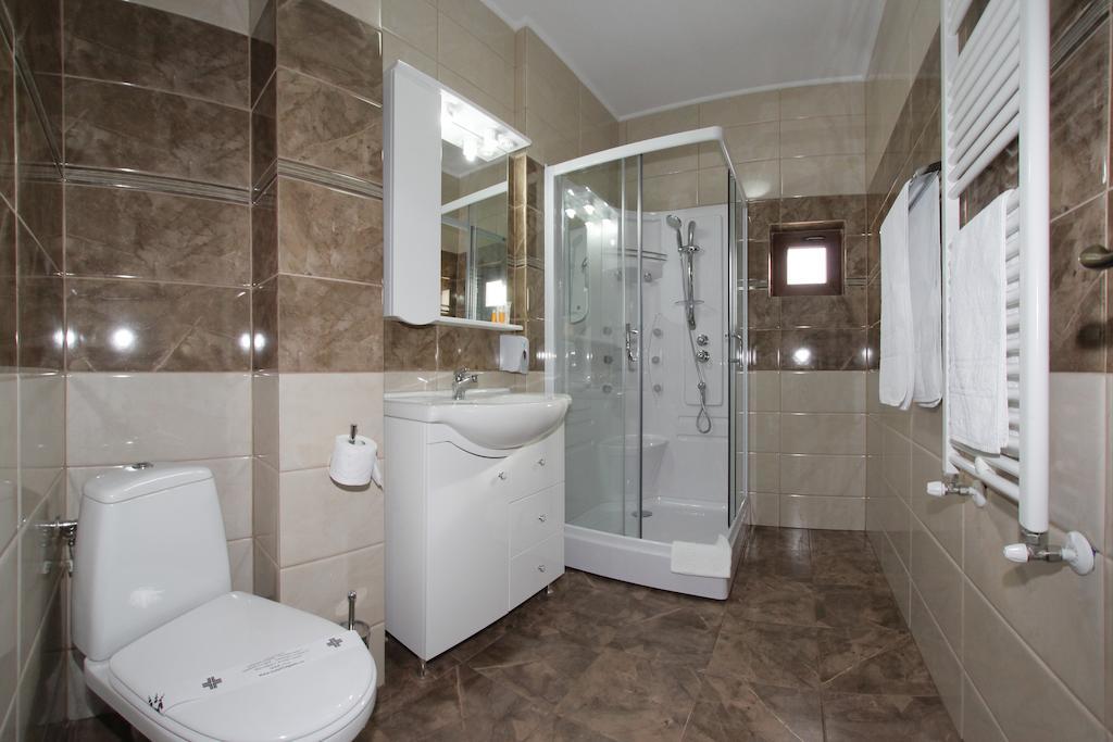 Hotel Rebis Braila Bagian luar foto