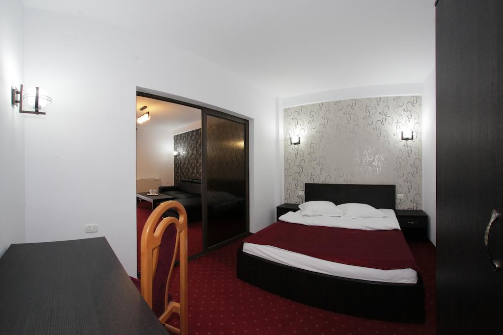 Hotel Rebis Braila Ruang foto